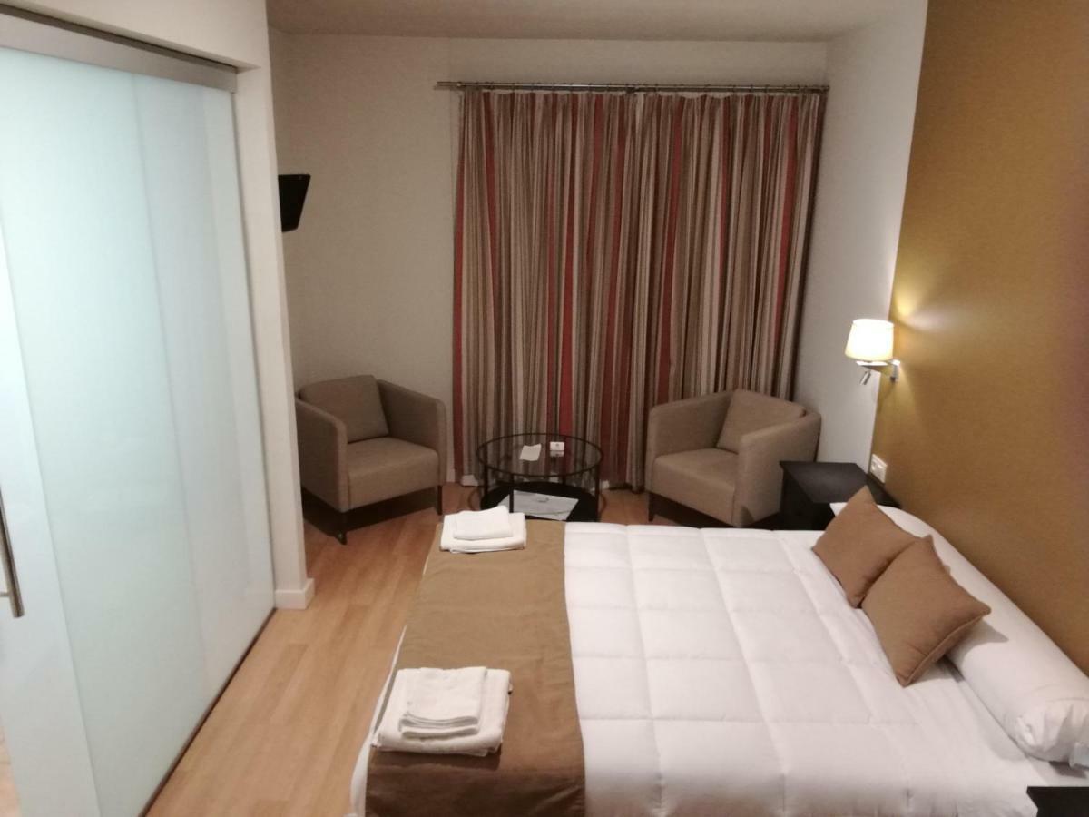 Hotel Moya Навалморал де ла Мата Екстериор снимка